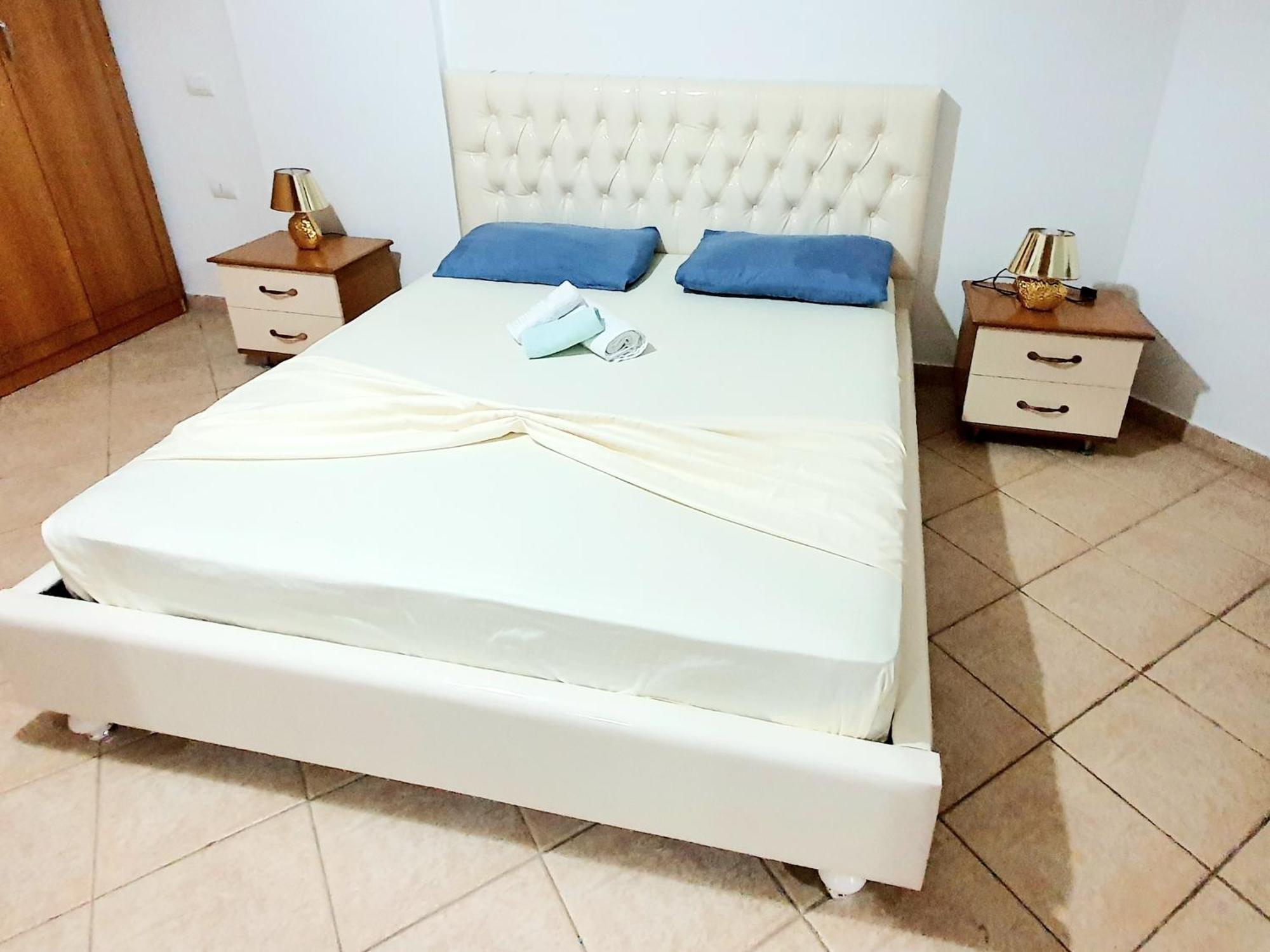 Apartment Me Qera Lungomare Vlore Medem1 Luaran gambar