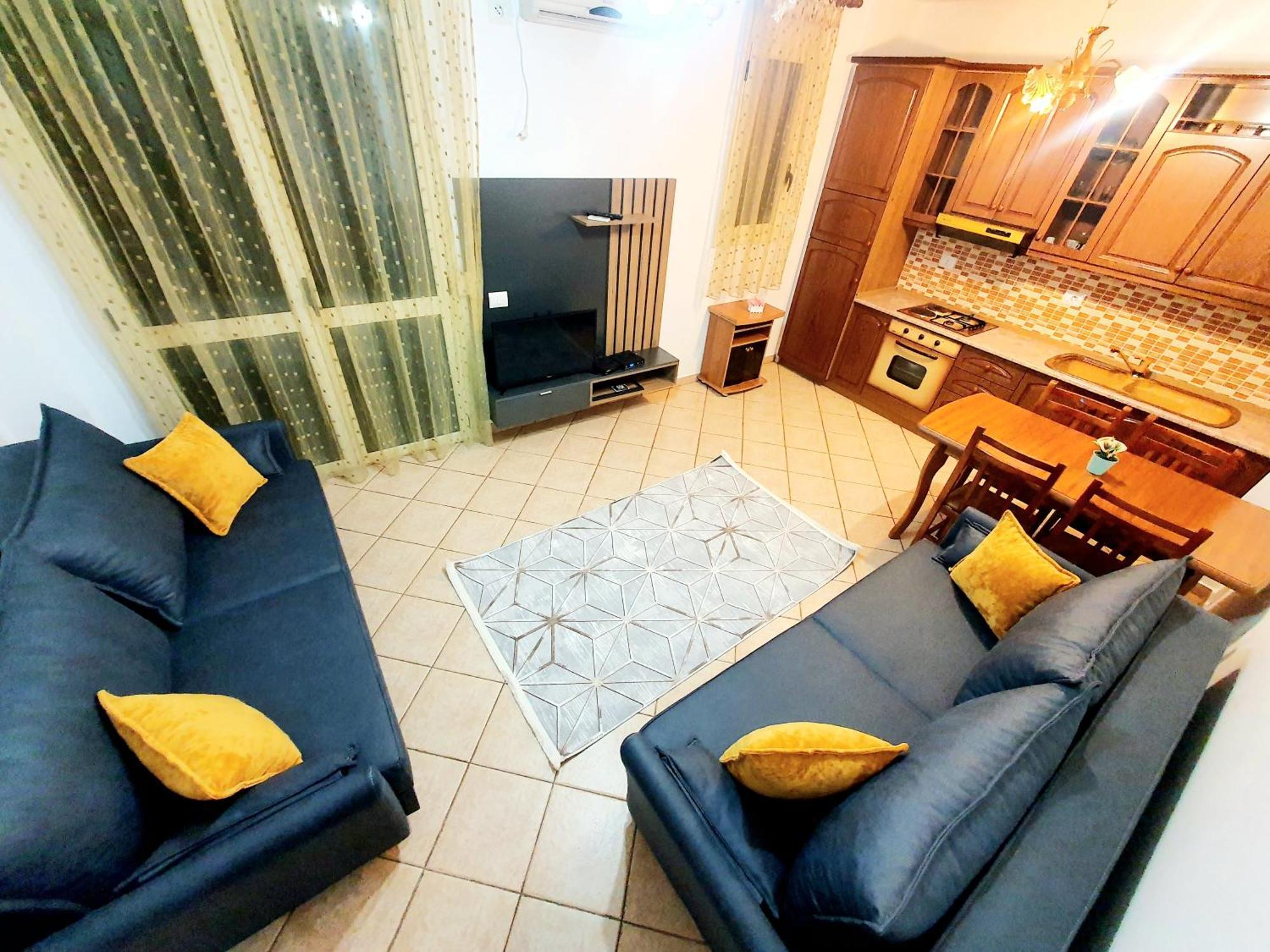 Apartment Me Qera Lungomare Vlore Medem1 Luaran gambar