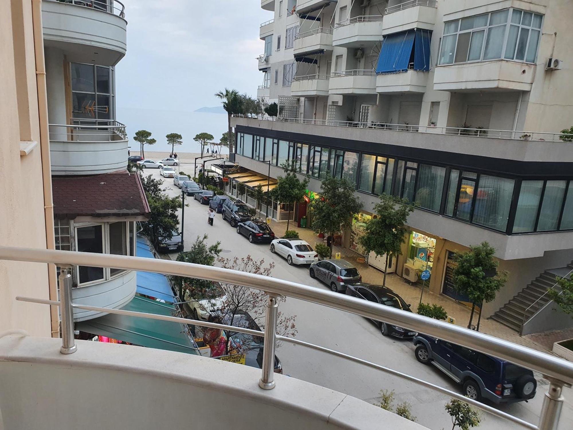 Apartment Me Qera Lungomare Vlore Medem1 Luaran gambar
