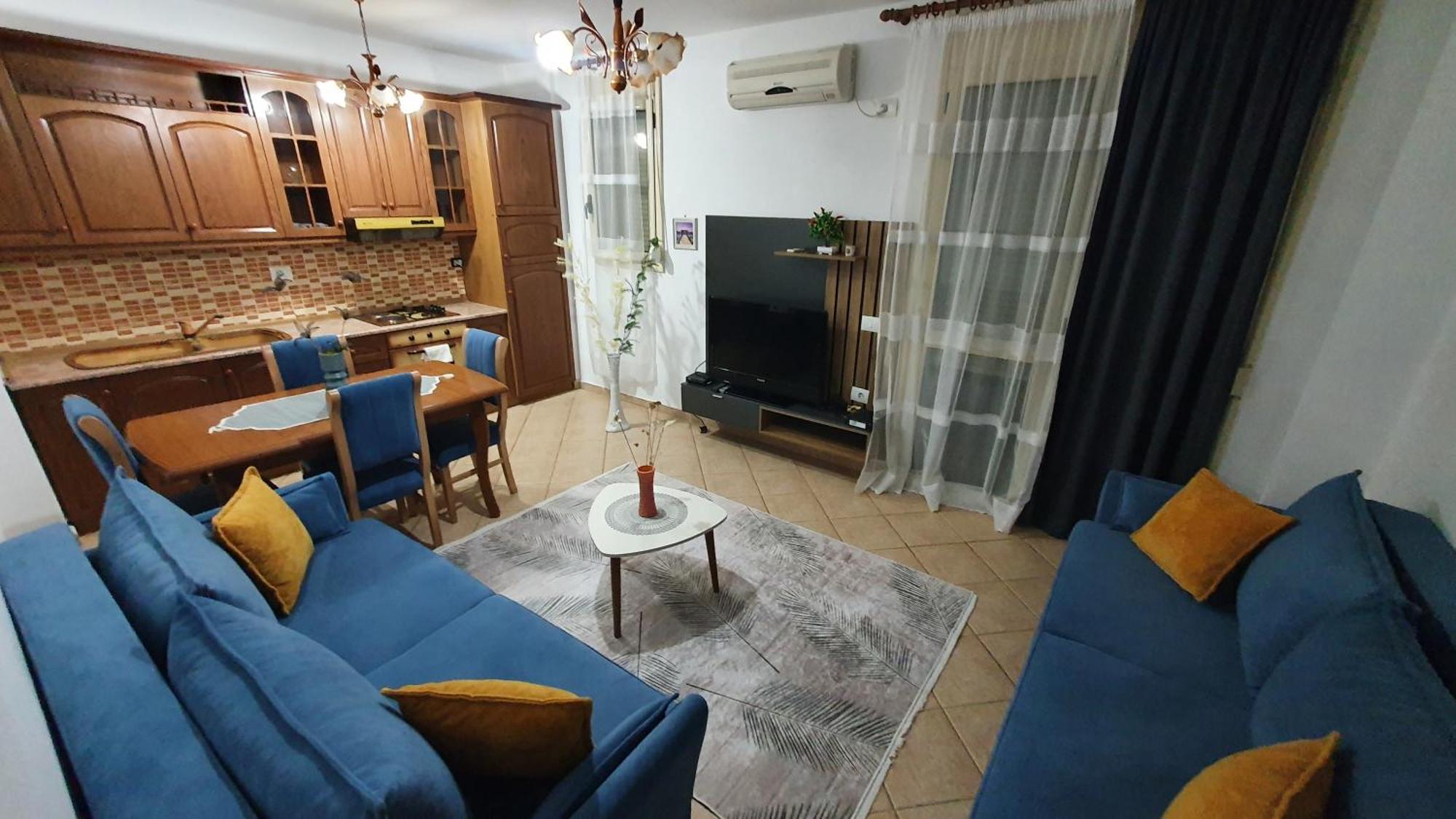 Apartment Me Qera Lungomare Vlore Medem1 Luaran gambar